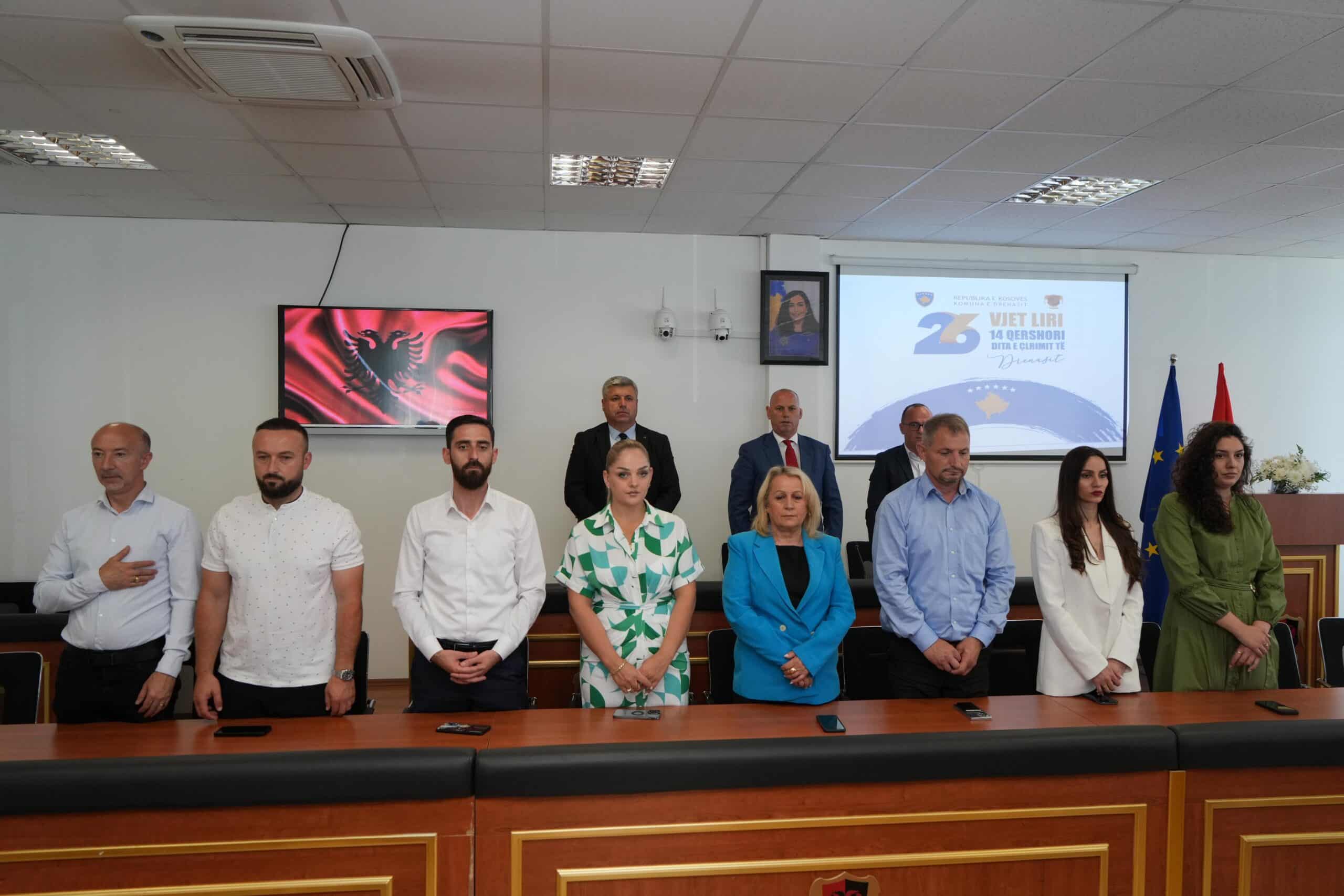 Mbahet seanca solemne për nder të 14 Qershorit, Ditës së Çlirimit të Drenasit