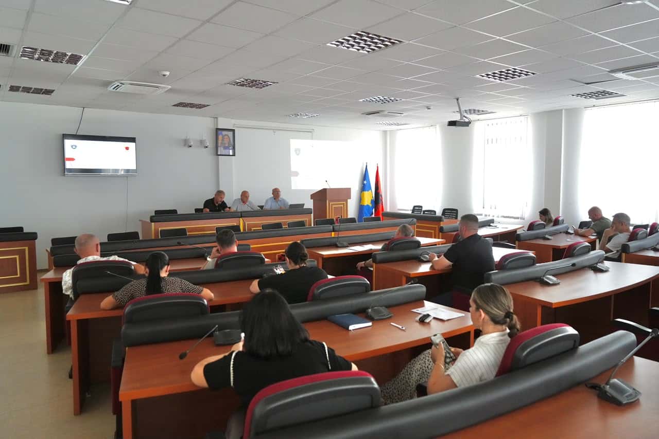 U mbajt konsultimi publik për Draft-Planin Komunal për Transportin Lokal 2026–2031